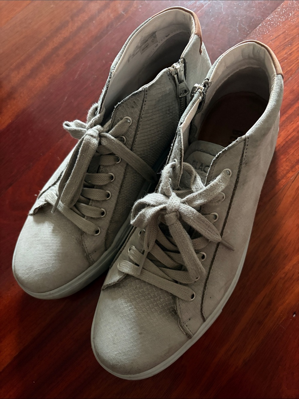 Blackstone Men's Lace-Up Sneakers in Light Gray with Side Zipper